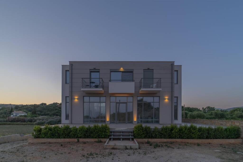 αnemi Apartment Finikounta